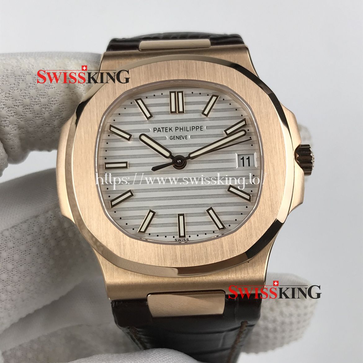 PATEK PHILIPPE NAUTILUS 5711 40MM SILVER WHITE DIAL ROSE GOLD