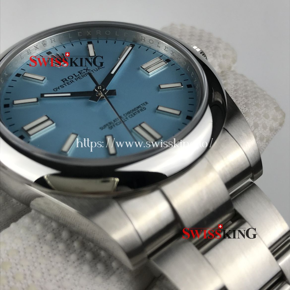 ROLEX OYSTER PERPETUAL 41MM 124300 TURQUOISE BLUE DIAL